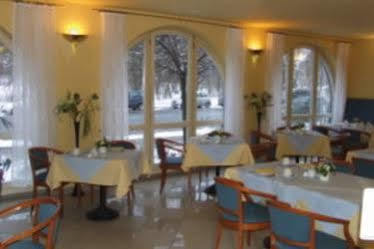 Hotel Am Buschkrugpark Berlin Extérieur photo