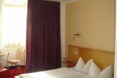 Hotel Am Buschkrugpark Berlin Extérieur photo